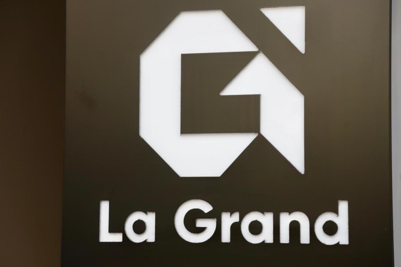 La Grand - New Bazaar Διαμέρισμα Τίρανα Εξωτερικό φωτογραφία